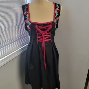 Scarlet Darkness L Dirndl Dress Costume Bavarian Oktoberfest German Black Red